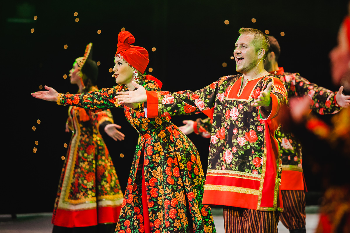 Русские народные костюмы для ансамбля