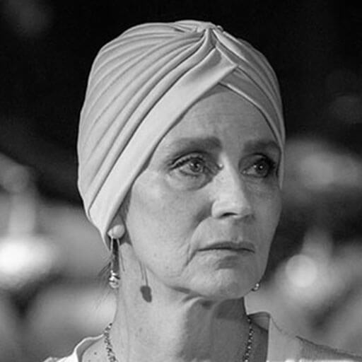Елена Сафонова